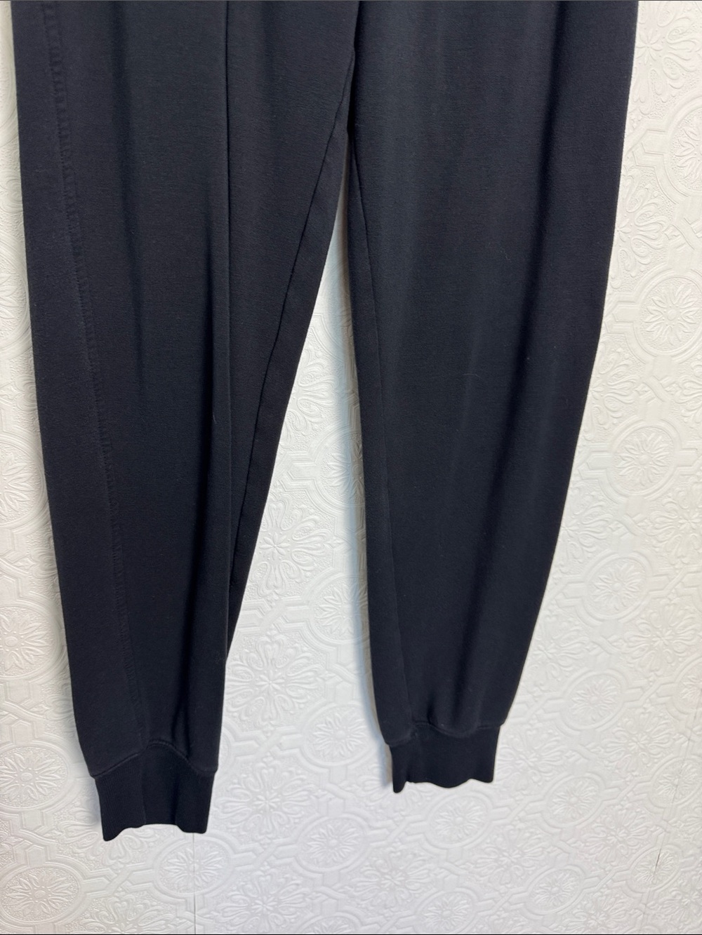 Athleta Black Jogger Sweatpants Size Small Athletic Lounge Pants - Picture 3 of 5